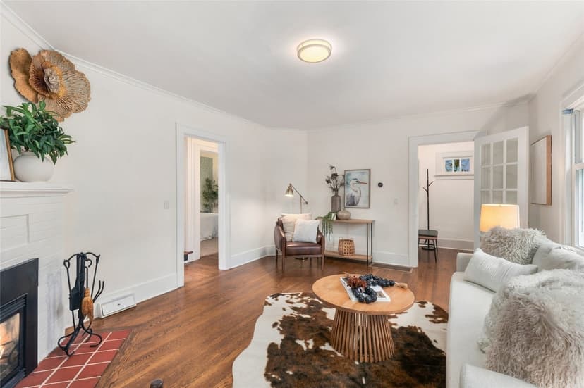 Property photo for 5531 28th Avenue NE, Seattle photo 7