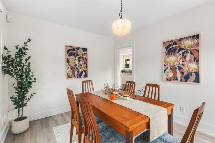 Property photo for 5531 28th Avenue NE, Seattle photo 17