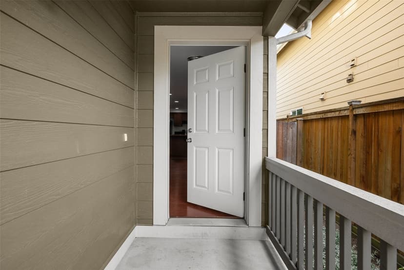 Property photo for 14521 49th Drive NE, Marysville photo 3