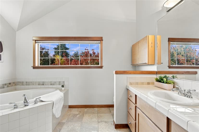 Property photo for 9216 Stone Ave N #B, Seattle photo 7
