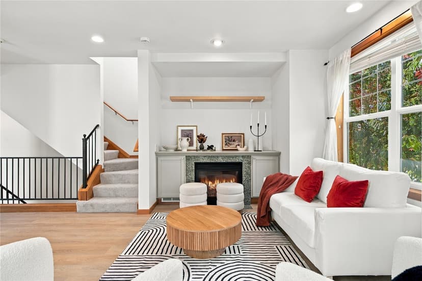 Property photo for 9216 Stone Ave N #B, Seattle photo 12