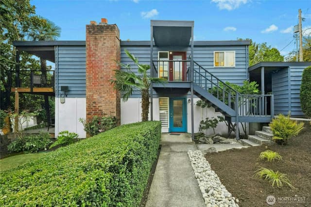 Property photo for 505 3rd Street, Kirkland photo 2