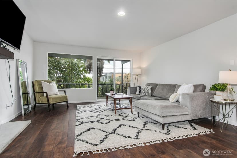 Property photo for 505 3rd Street, Kirkland photo 5
