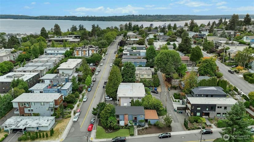 Property photo for 505 3rd Street, Kirkland photo 25