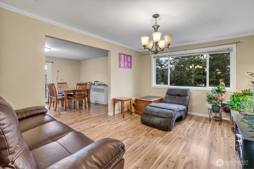 Property photo for 3210 Scenic Drive SE, Auburn photo 10