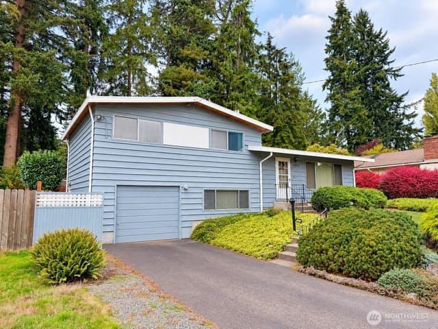Property photo for 19828 80th Place W, Edmonds photo 2