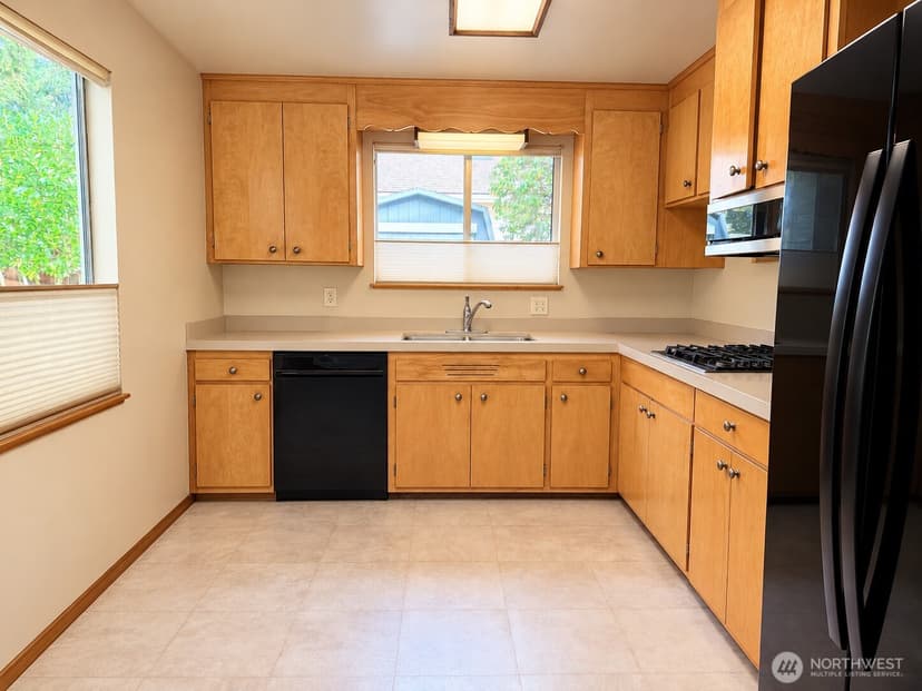 Property photo for 19828 80th Place W, Edmonds photo 12