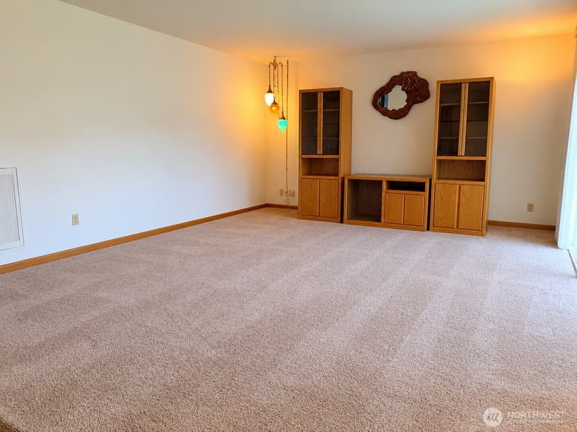 Property photo for 19828 80th Place W, Edmonds photo 8