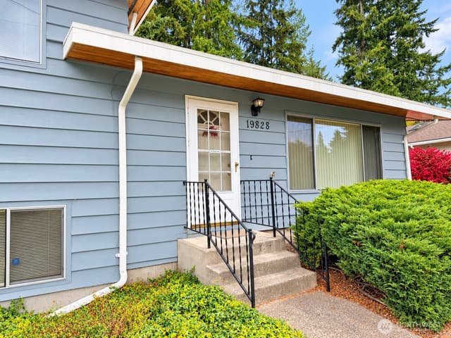Property photo for 19828 80th Place W, Edmonds photo 3