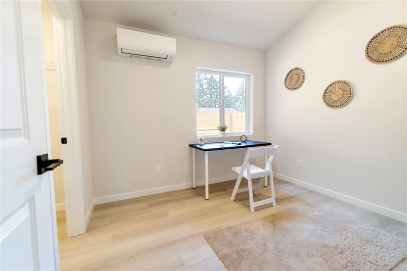 Property photo for 12531 25th Avenue NE #A, Seattle photo 14