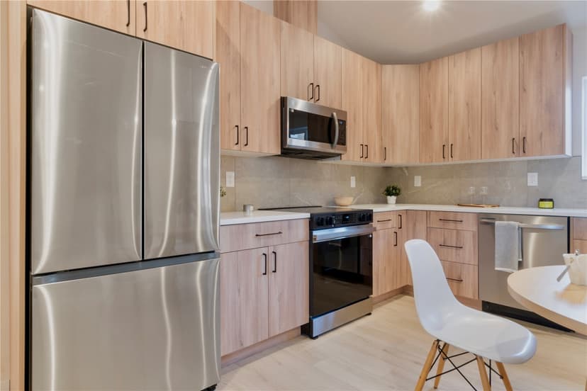 Property photo for 12531 25th Avenue NE #A, Seattle photo 6