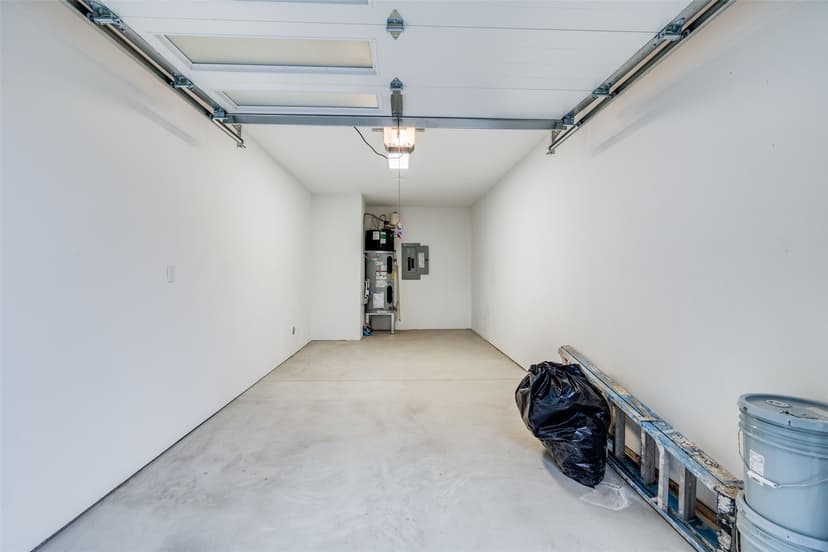 Property photo for 12531 25th Avenue NE #B, Seattle photo 16
