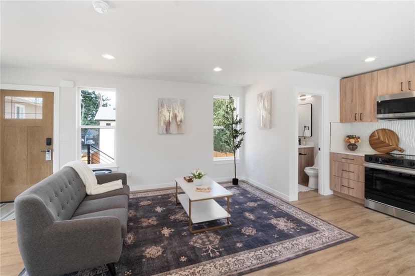 Property photo for 12531 25th Avenue NE #B, Seattle photo 5