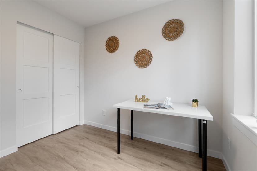 Property photo for 12531 25th Avenue NE #B, Seattle photo 14