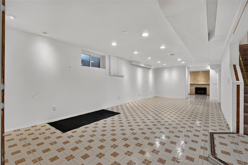 Property photo for 18456 40th Place NE, Lake Forest Park photo 24