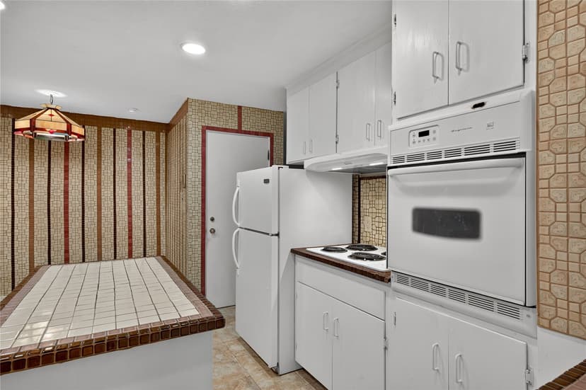 Property photo for 18456 40th Place NE, Lake Forest Park photo 13