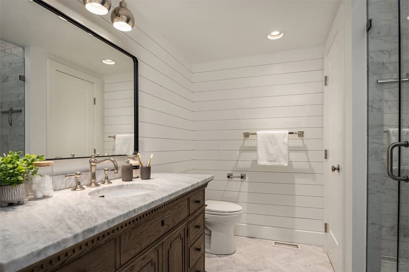 Property photo for 5021 Lakehurst Lane, Bellevue photo 15