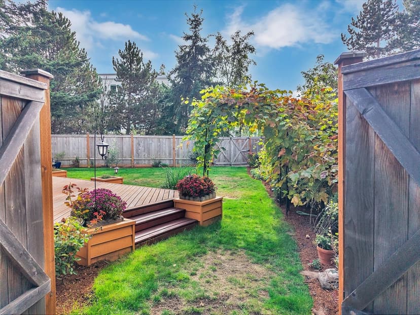 Property photo for 13013 NE 70th Drive, Kirkland photo 21