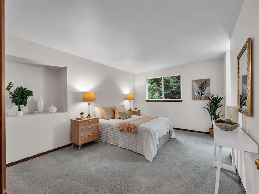 Property photo for 13013 NE 70th Drive, Kirkland photo 13