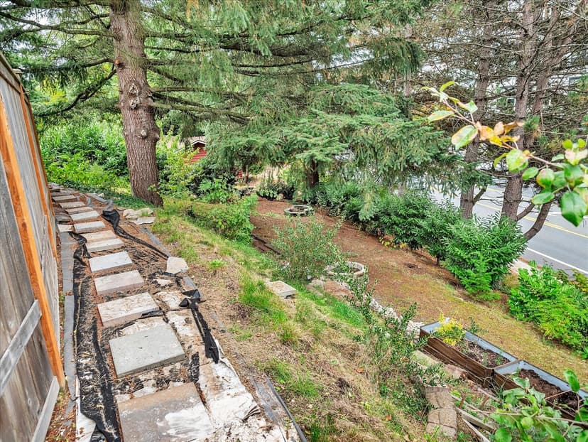 Property photo for 13013 NE 70th Drive, Kirkland photo 30