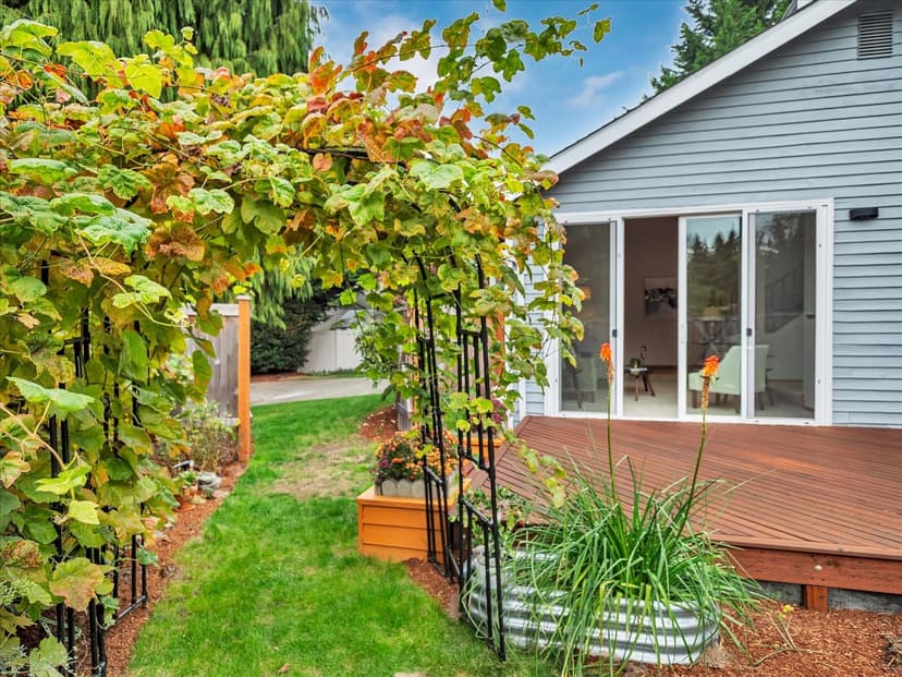 Property photo for 13013 NE 70th Drive, Kirkland photo 22