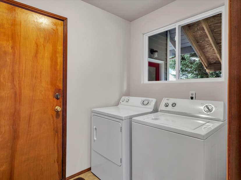Property photo for 13013 NE 70th Drive, Kirkland photo 19