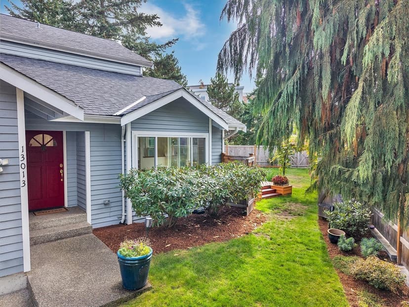 Property photo for 13013 NE 70th Drive, Kirkland photo 20