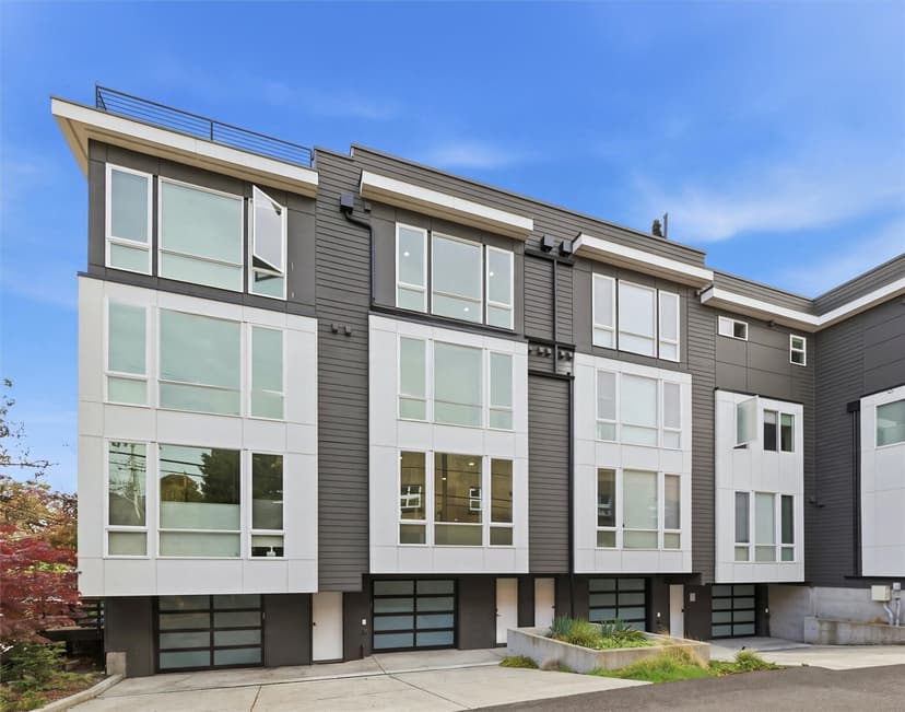 Property photo for 901 28th Avenue S #B, Seattle