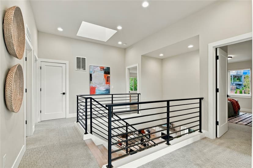 Property photo for 13128 NE 133rd Ct, Kirkland photo 27