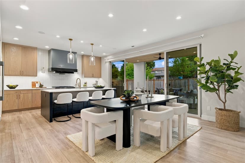 Property photo for 13128 NE 133rd Ct, Kirkland photo 6