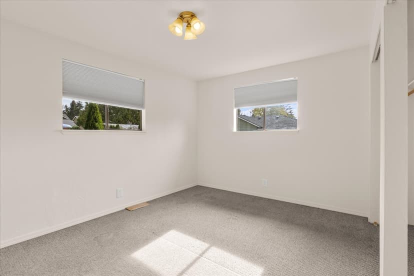 Property photo for 2210 202nd Street SW, Lynnwood photo 16