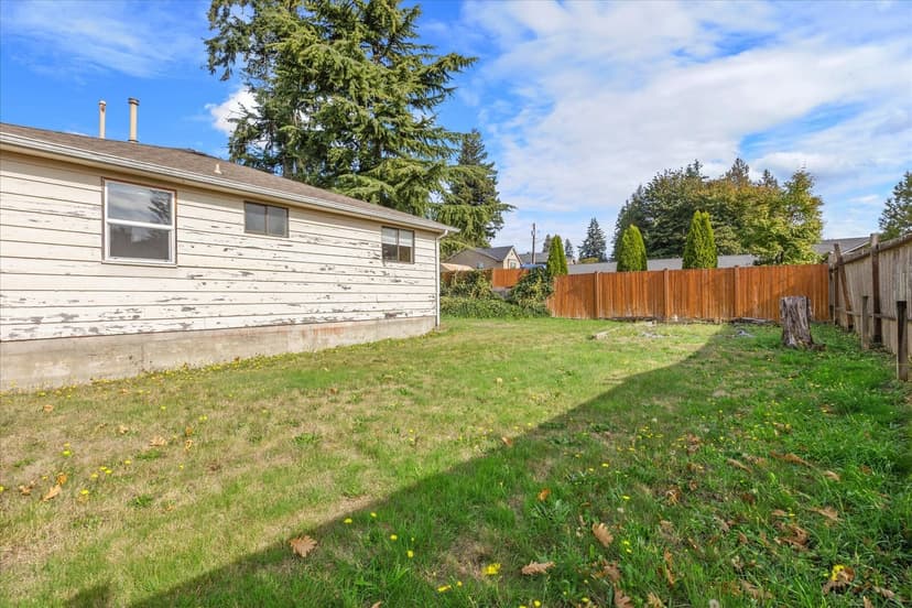 Property photo for 2210 202nd Street SW, Lynnwood photo 29