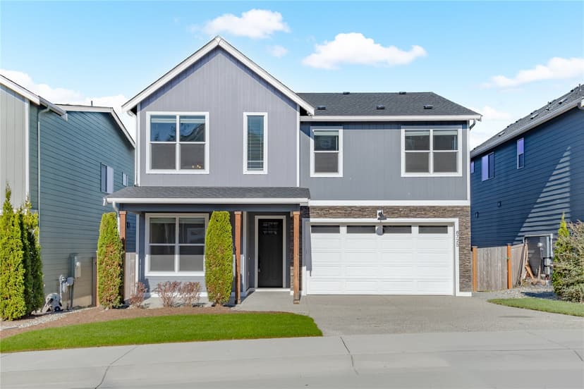 Property photo for 8725 68th Place NE, Marysville