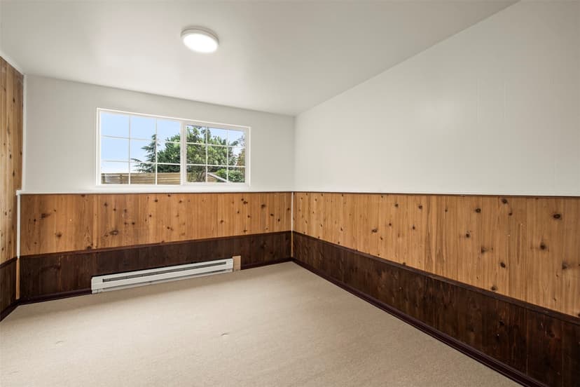 Property photo for 10756 Bartlett Ave NE, Seattle photo 25