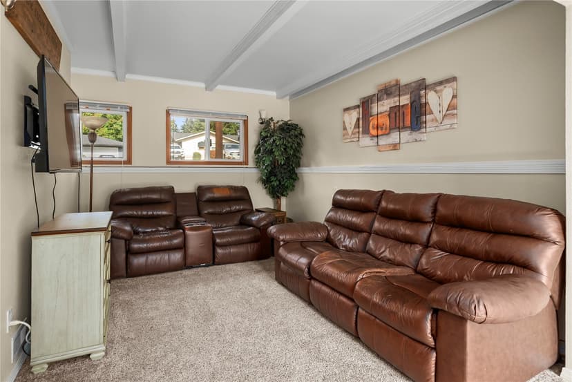 Property photo for 2212 106th Place SE, Everett photo 18