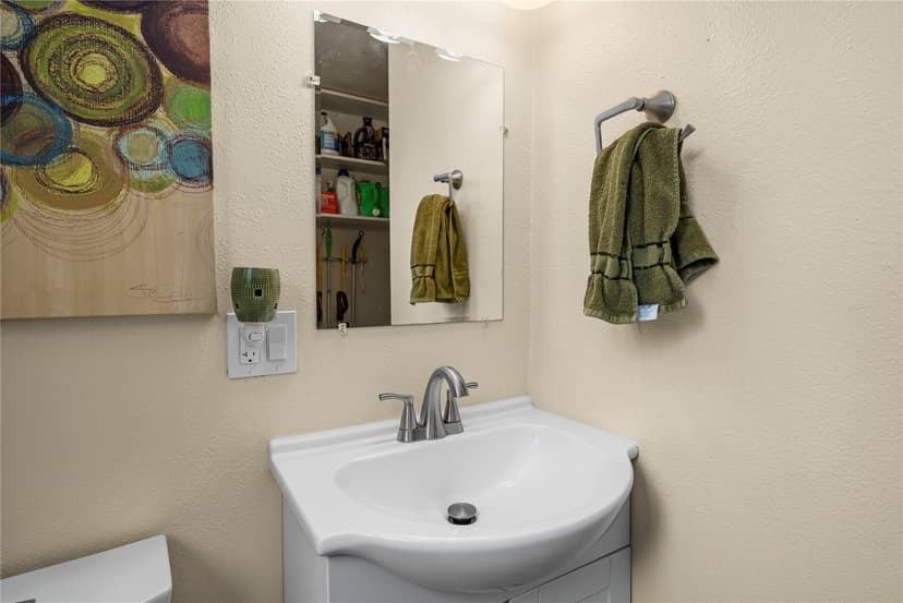 Property photo for 2212 106th Place SE, Everett photo 15