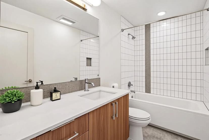 Property photo for 4220 6th Avenue NW, Seattle photo 18
