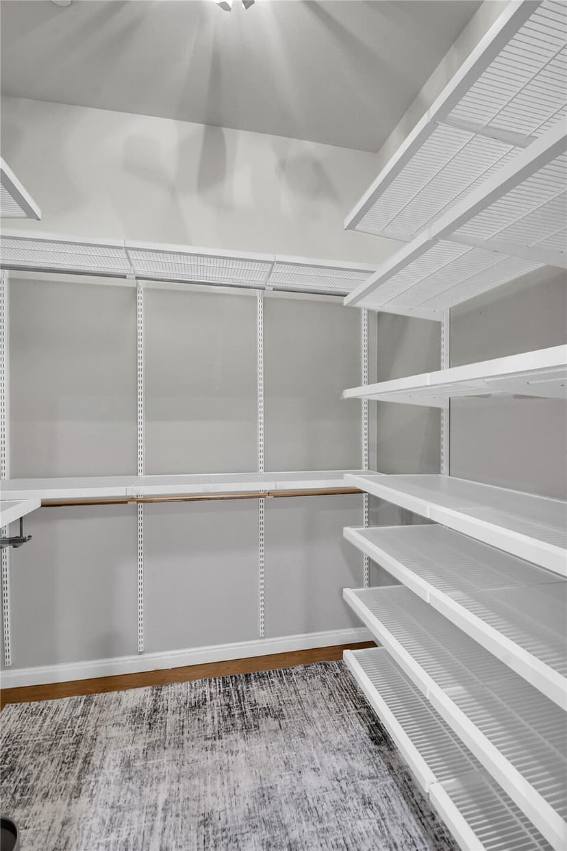 Property photo for 1388 Alki Avenue SW #202, Seattle photo 19