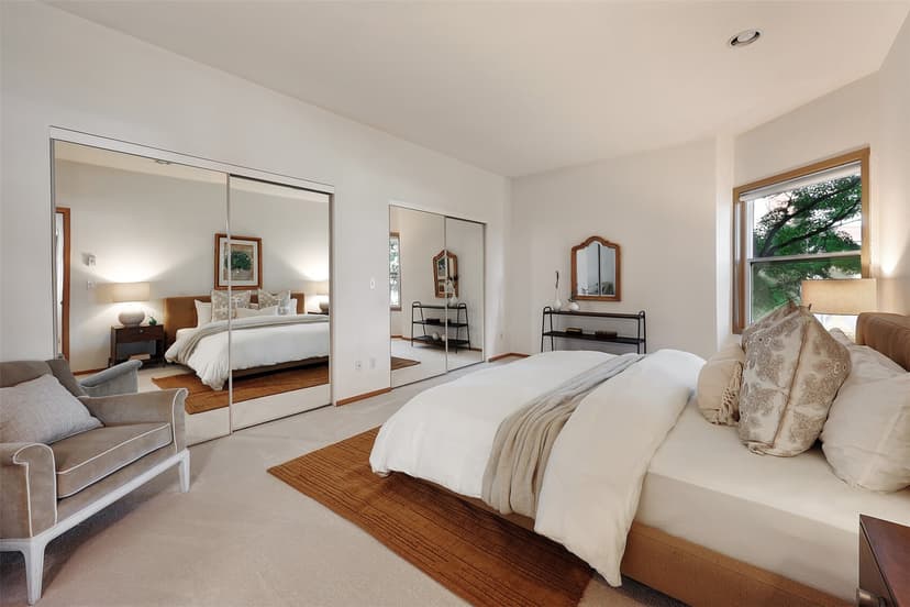 Property photo for 1768 Aurora Avenue N #201, Seattle photo 21