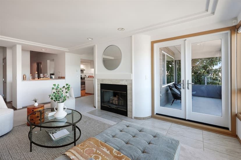 Property photo for 1768 Aurora Avenue N #201, Seattle photo 9