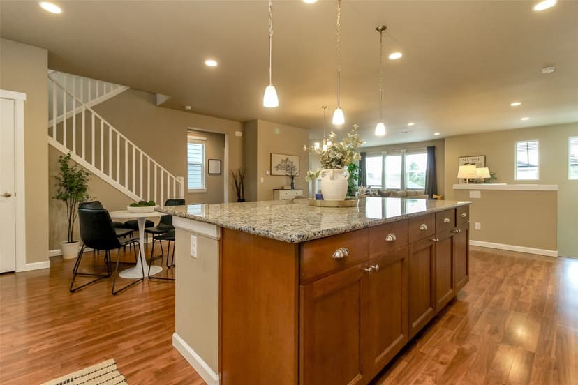 Property photo for 19619 10th Place S, Des Moines photo 12