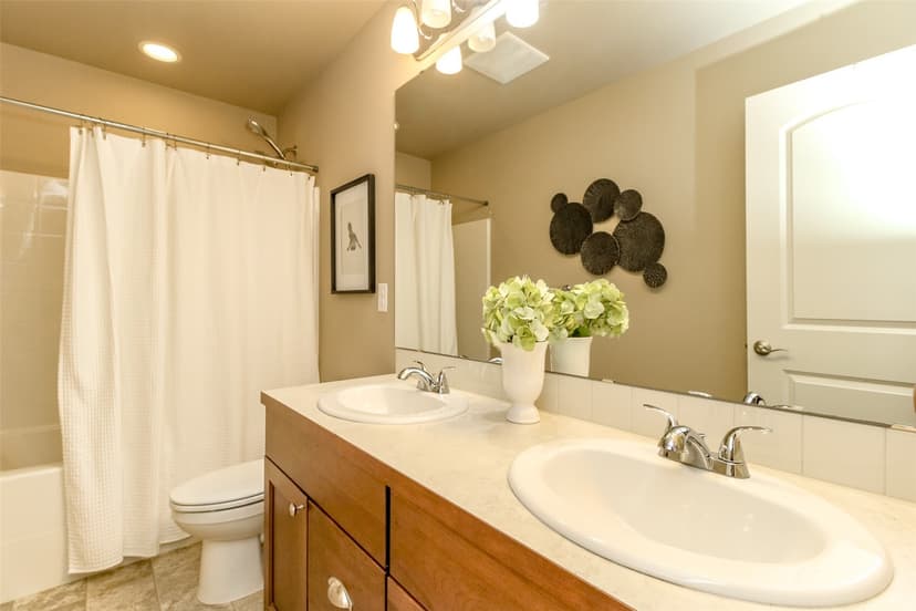 Property photo for 19619 10th Place S, Des Moines photo 28