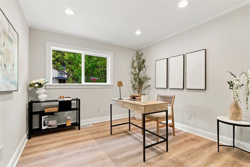 Property photo for 10603 NE 137th Place, Kirkland photo 19