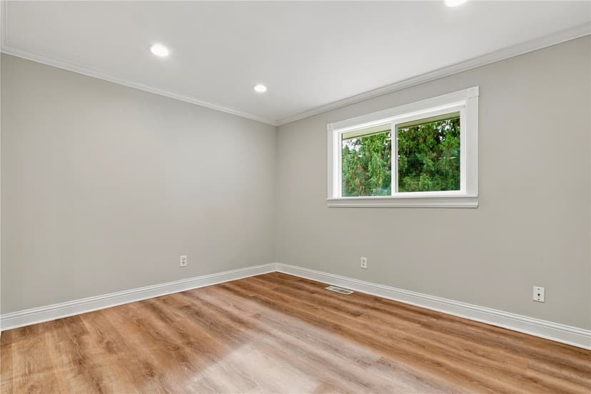 Property photo for 10603 NE 137th Place, Kirkland photo 20