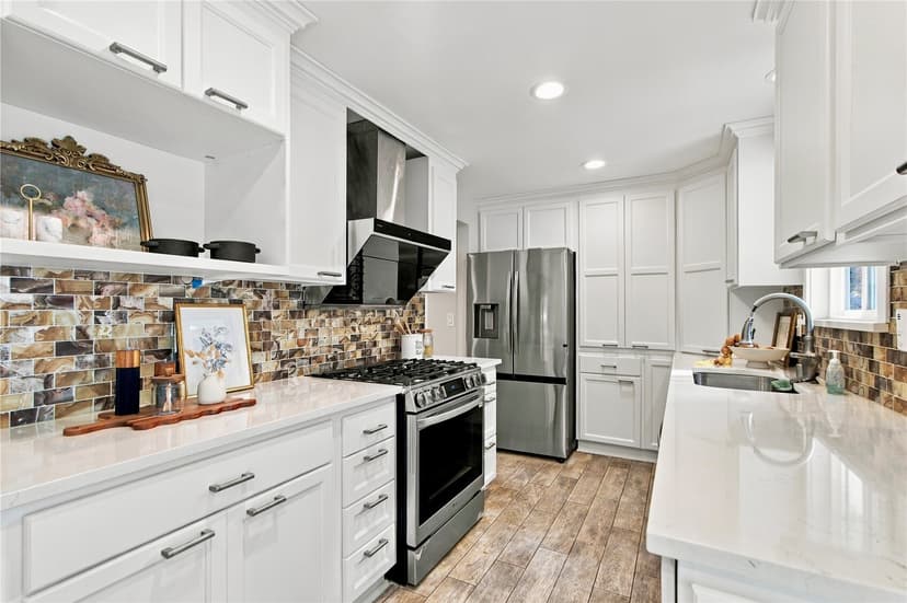 Property photo for 10603 NE 137th Place, Kirkland photo 10