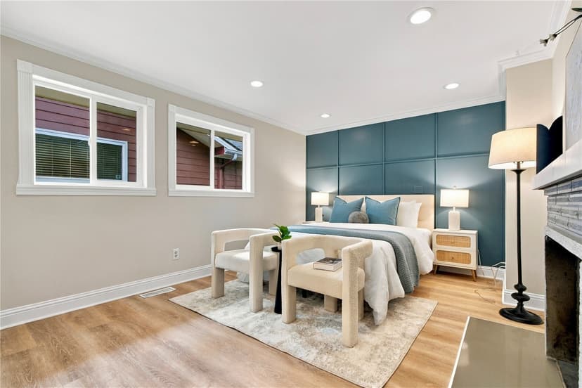 Property photo for 10603 NE 137th Place, Kirkland photo 12