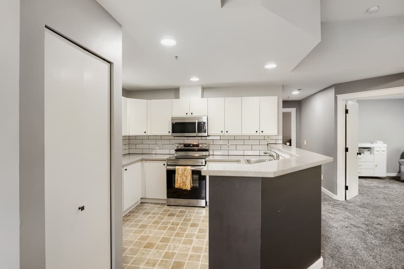 Property photo for 23108 59th Place S #17-5, Kent photo 12