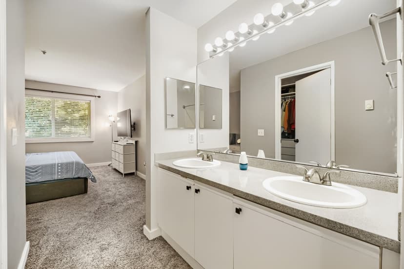 Property photo for 23108 59th Place S #17-5, Kent photo 19