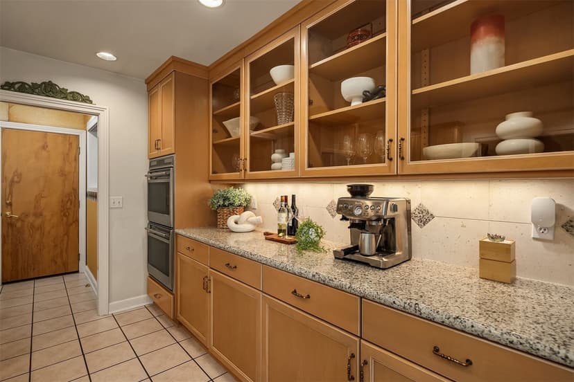 Property photo for 14100 SE 44th Street, Bellevue photo 21