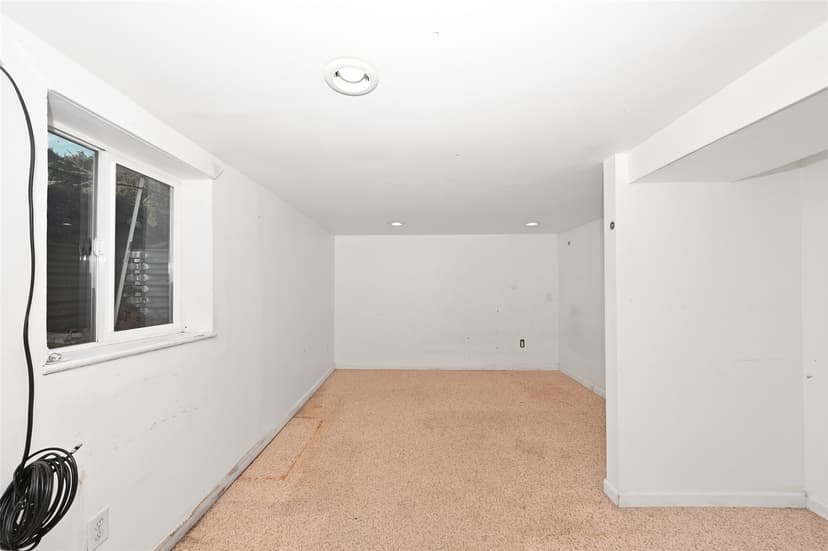 Property photo for 4434 28th Place W, Seattle photo 12